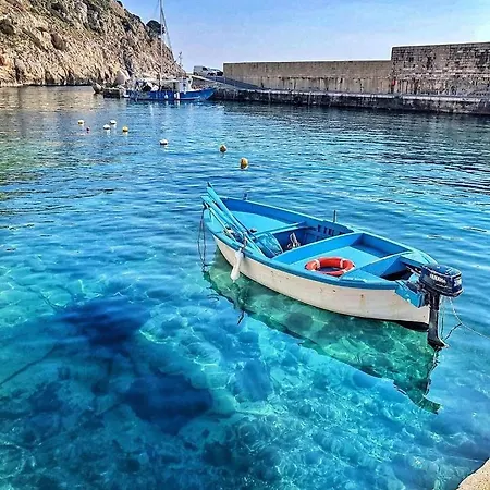 La Vela Castro (Lecce)